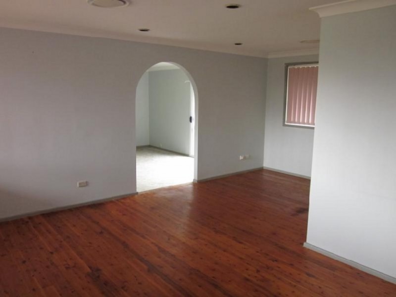 6 Paterson Street, Campbelltown NSW 2560