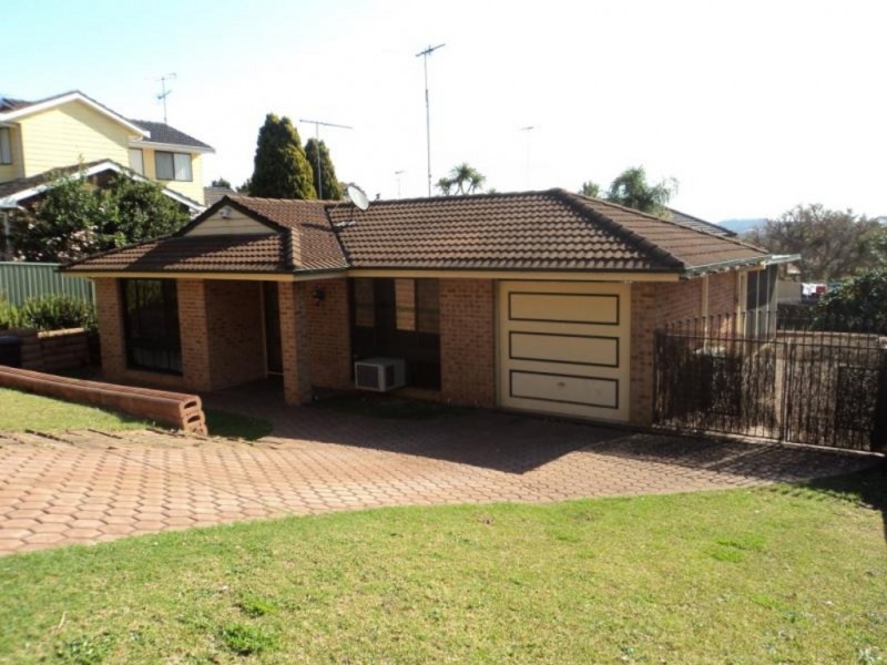 32 Parkhill Avenue, Leumeah NSW 2560