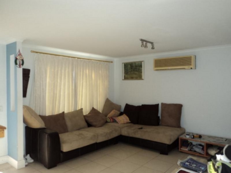 42 Amundsen Street, Leumeah NSW 2560