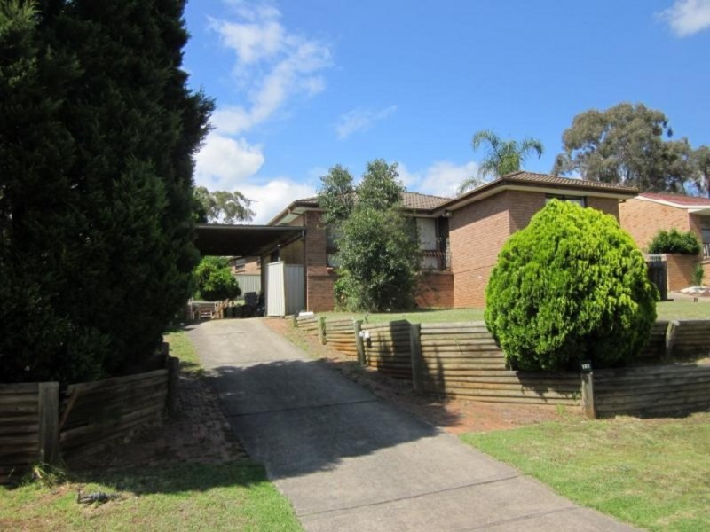 16 Elouera Crescent Woodbine, Woodbine NSW 2560