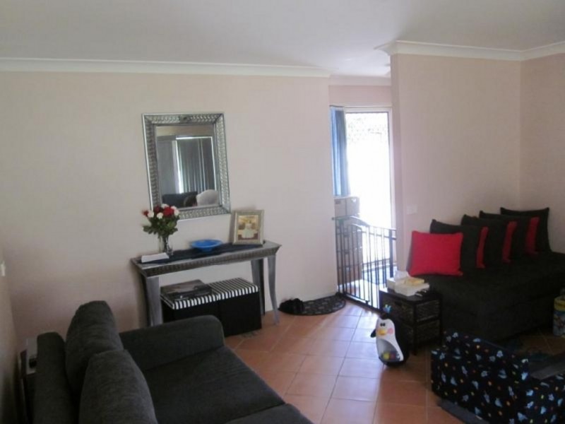 21 Saltpetre Close Eagle Vale, Eagle Vale NSW 2558