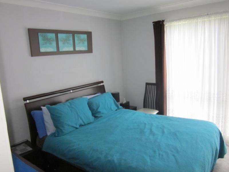 21 Saltpetre Close Eagle Vale, Eagle Vale NSW 2558