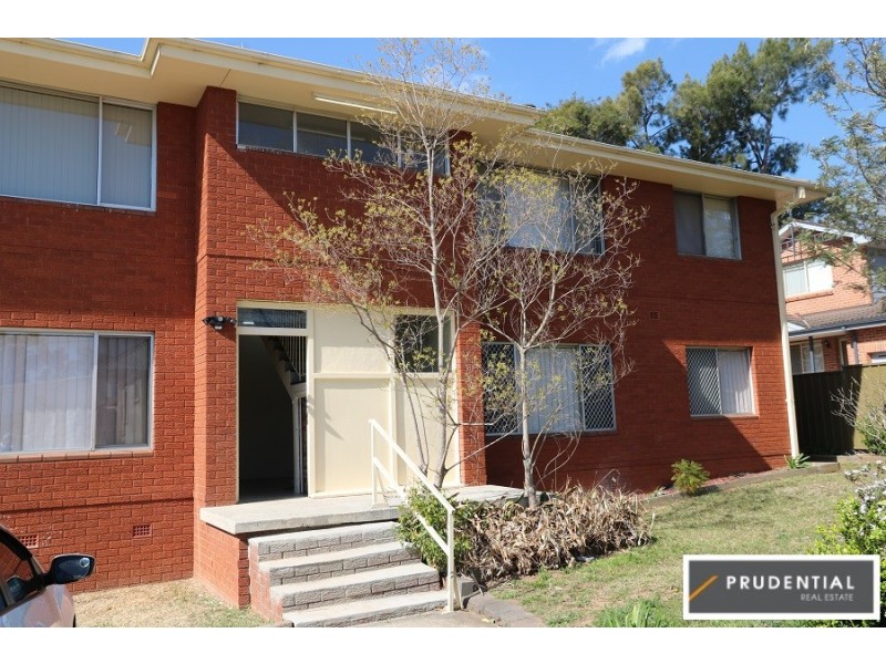 10/8-10 Condamine St, Campbelltown NSW 2560