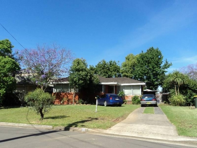 36 Woronora Ave, Leumeah NSW 2560