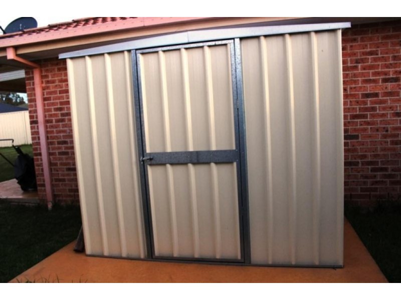 19 Cusack Place, St Helens Park NSW 2560