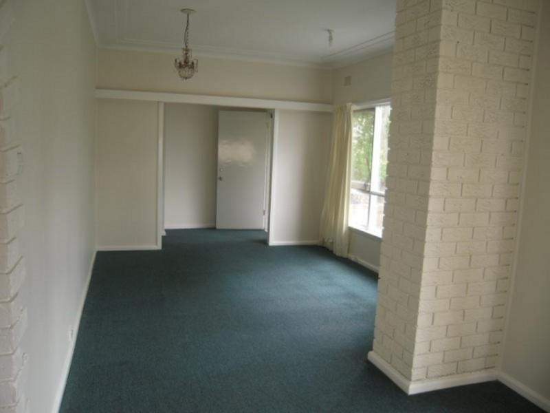 12 Grandview Drive, Campbelltown NSW 2560