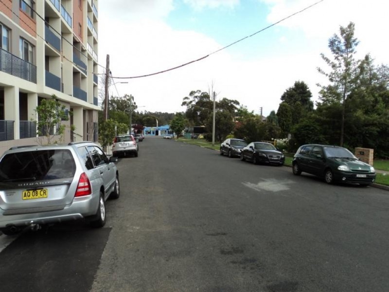 2/3-9 Warby Street, Campbelltown NSW 2560