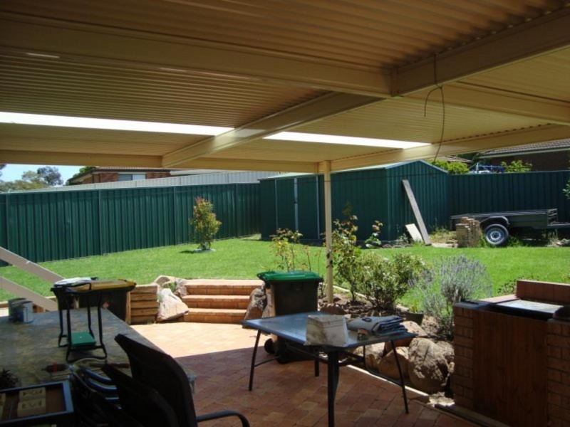 7 Pross Court, Ambarvale NSW 2560