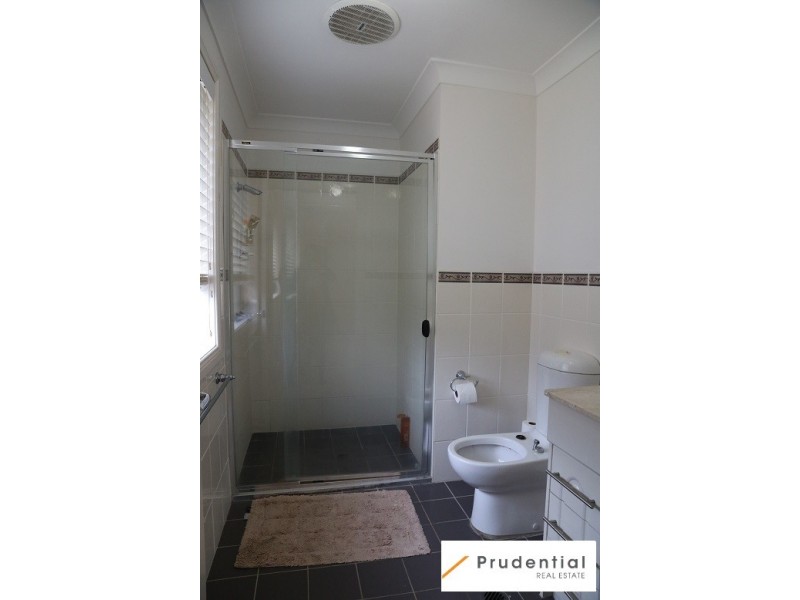 9 Bridgewater Boulevard, Camden Park NSW 2570
