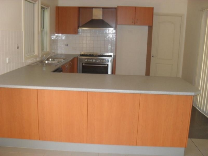 1 Balboa Street, Campbelltown NSW 2560