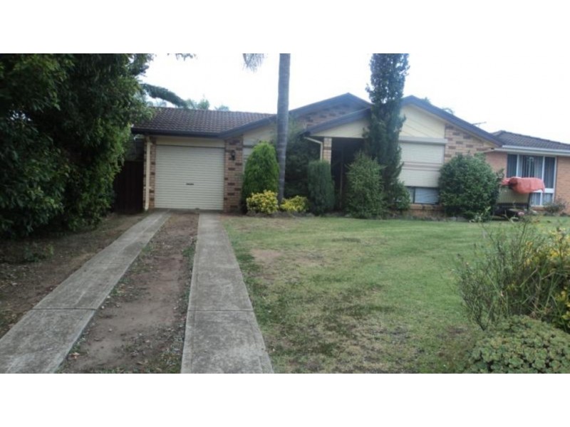 34 Boeing Crescent, Raby NSW 2566