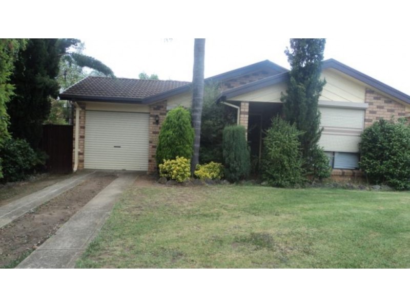 34 Boeing Crescent, Raby NSW 2566