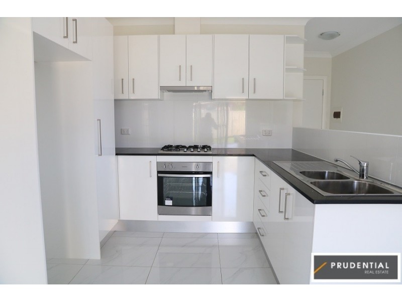10a Fortinbras Close, Rosemeadow NSW 2560
