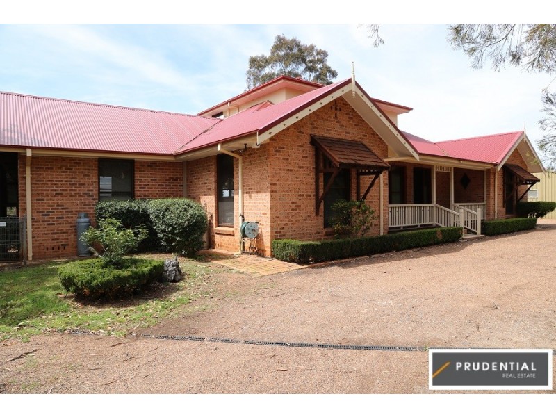 65 Binalong Road, Belimbla Park NSW 2570