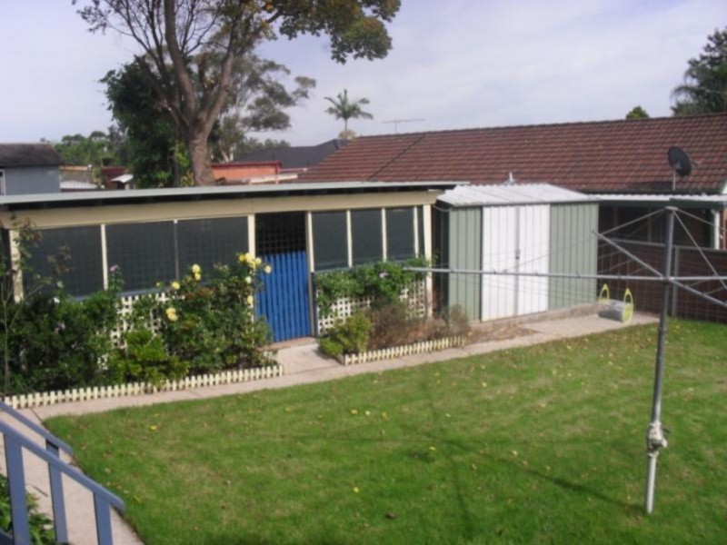 2 Ocean Place, Woodbine NSW 2560