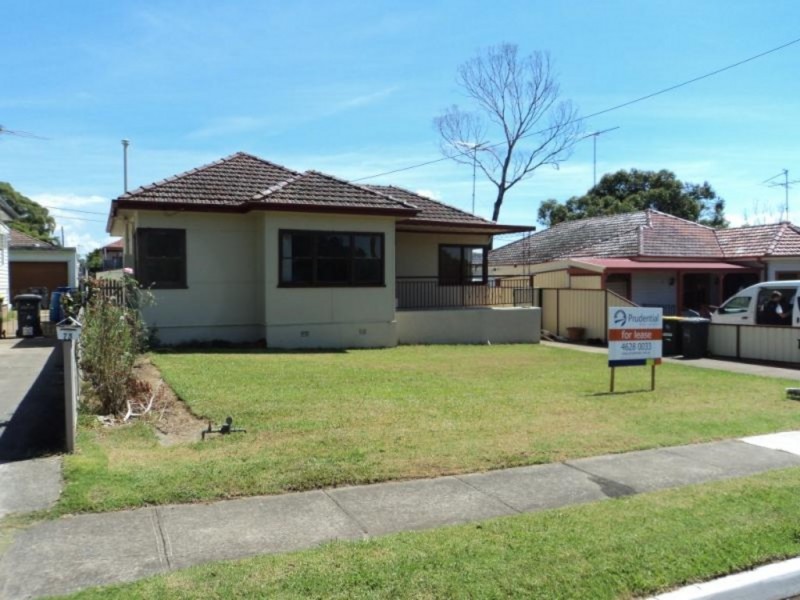 71 Allman Street, Campbelltown NSW 2560