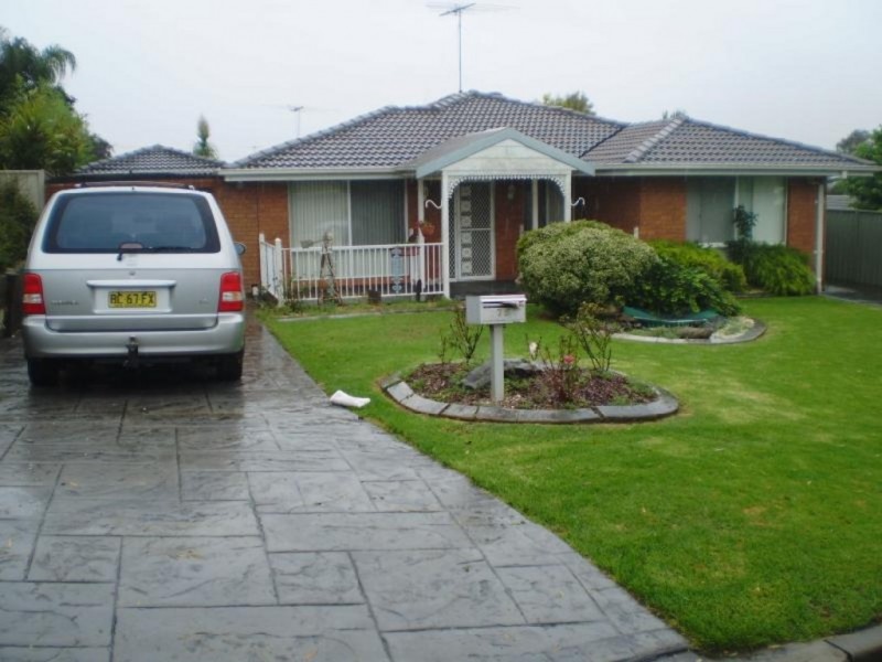 75 McDonnell Street, Raby NSW 2566