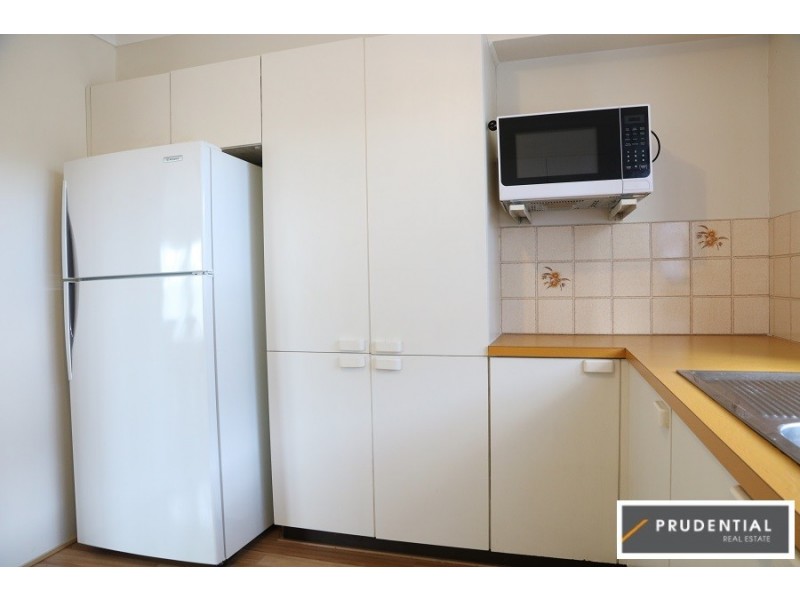 37 Aberfeldy Crescent, St Andrews NSW 2566