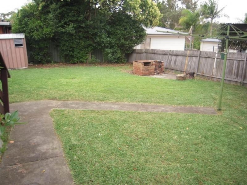 10 Bradfield Street, Leumeah NSW 2560