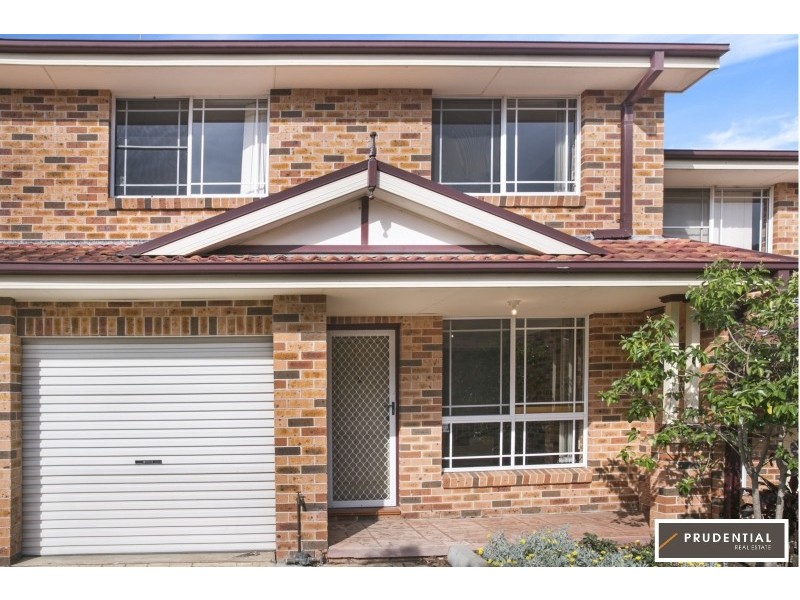 2/152 Waminda Avenue, Campbelltown NSW 2560