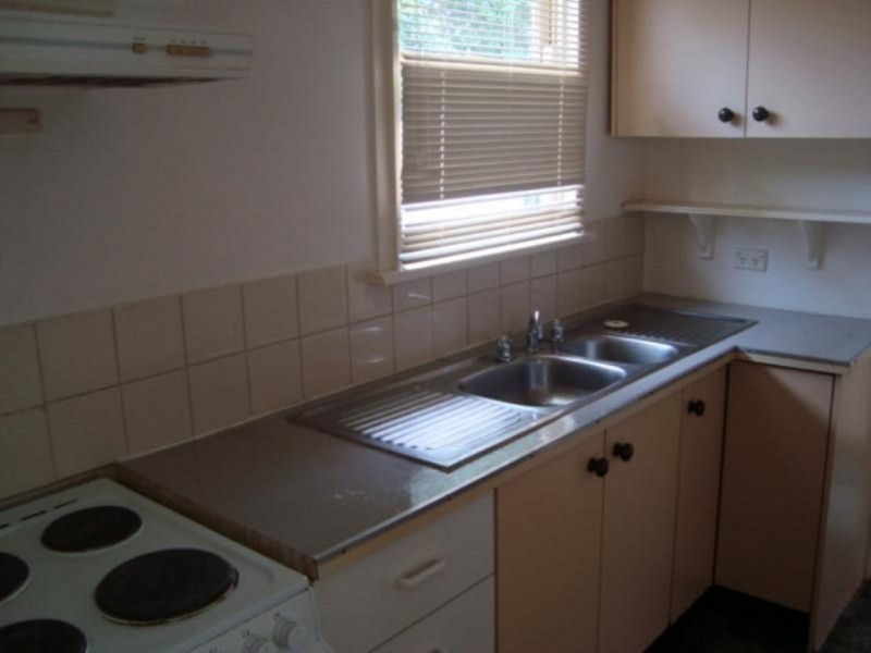 54 Lindsey Street, Campbelltown NSW 2560