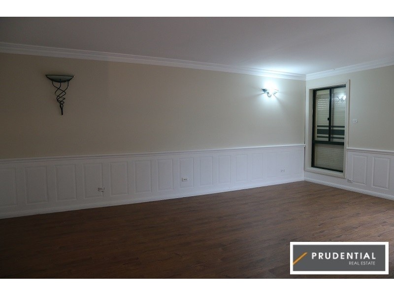 6 Hyalin Place, Eagle Vale NSW 2558