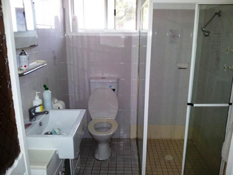 24 Elouera Cres, Woodbine NSW 2560