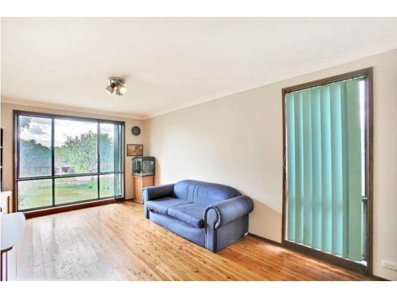 2 Leicester Street, Leumeah NSW 2560