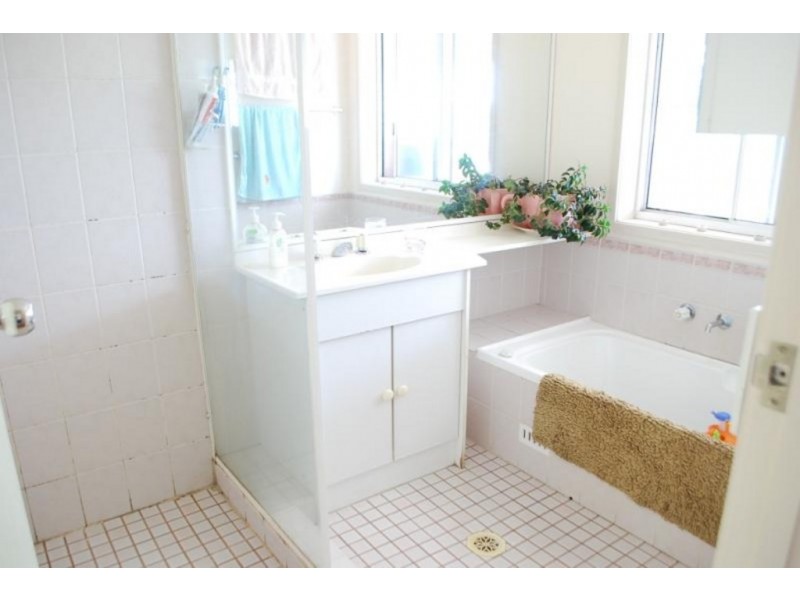 7 Cipolin Drive, Eagle Vale NSW 2558