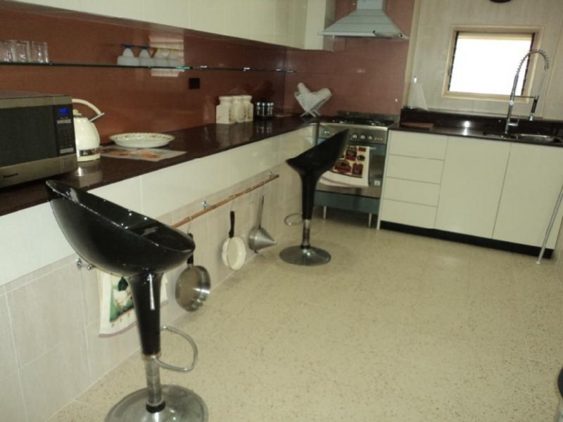 10 Perrumba Pl, Bradbury NSW 2560