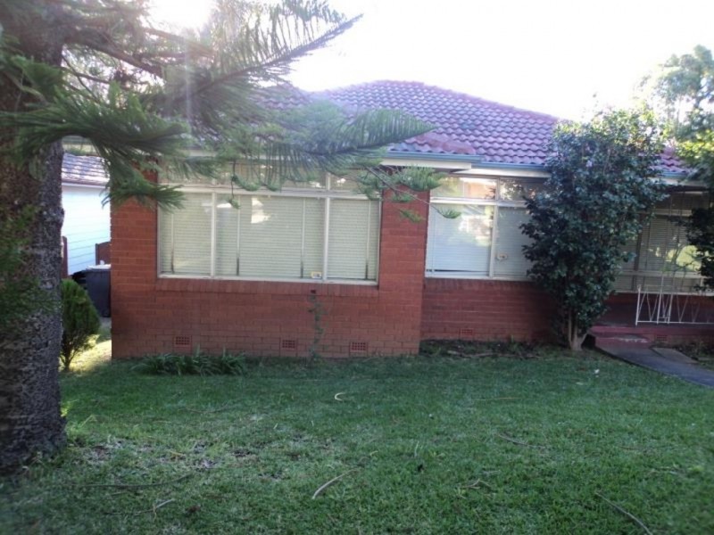 27 Turimetta Avenue, Leumeah NSW 2560