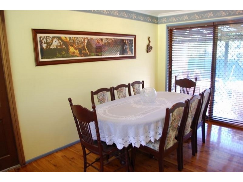 7 Tigg Place, Ambarvale NSW 2560