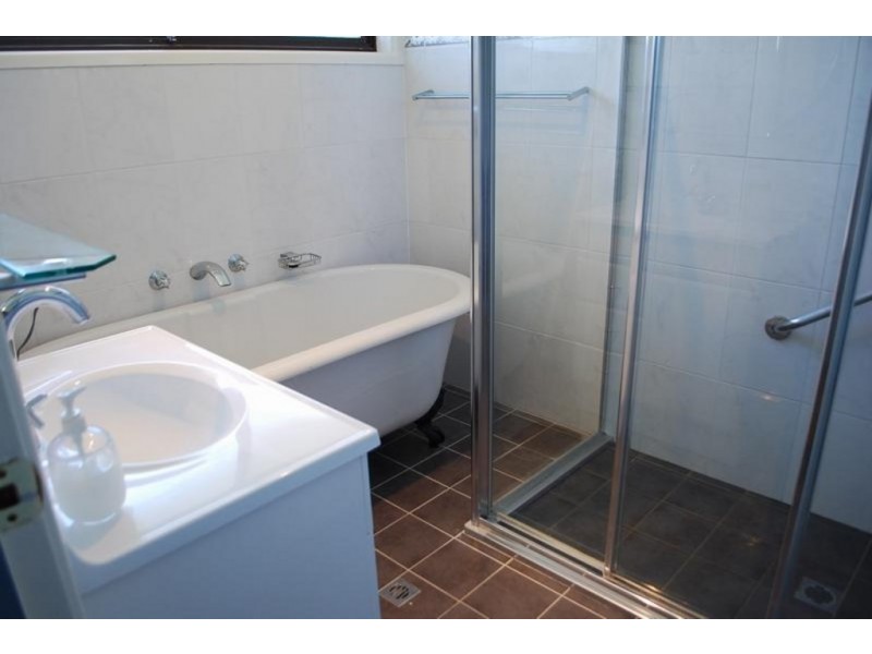 7 Tigg Place, Ambarvale NSW 2560