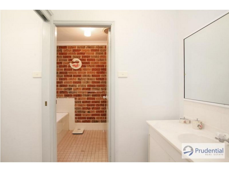 53a Frontignan Street, Eschol Park NSW 2558