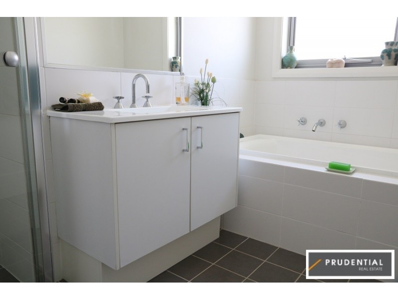 19 Kippax Street, Leumeah NSW 2560