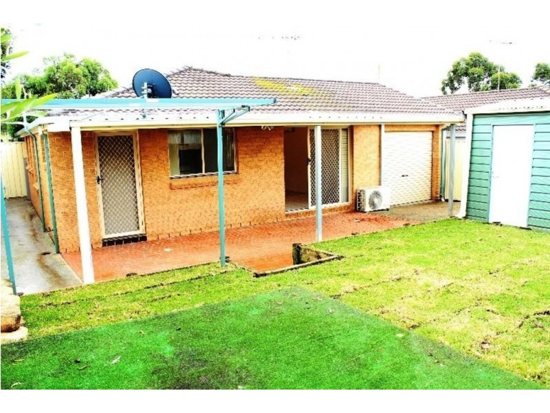 21 Gadshill Place, Rosemeadow NSW 2560