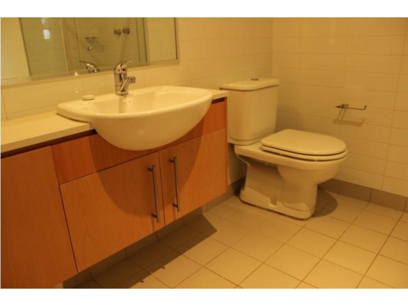 36 Parkside Crescent, Campbelltown NSW 2560