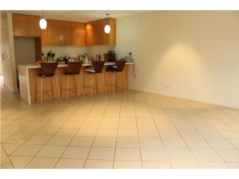 36 Parkside Crescent, Campbelltown NSW 2560