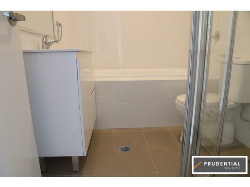 201/32 Chamberlain St, Campbelltown NSW 2560
