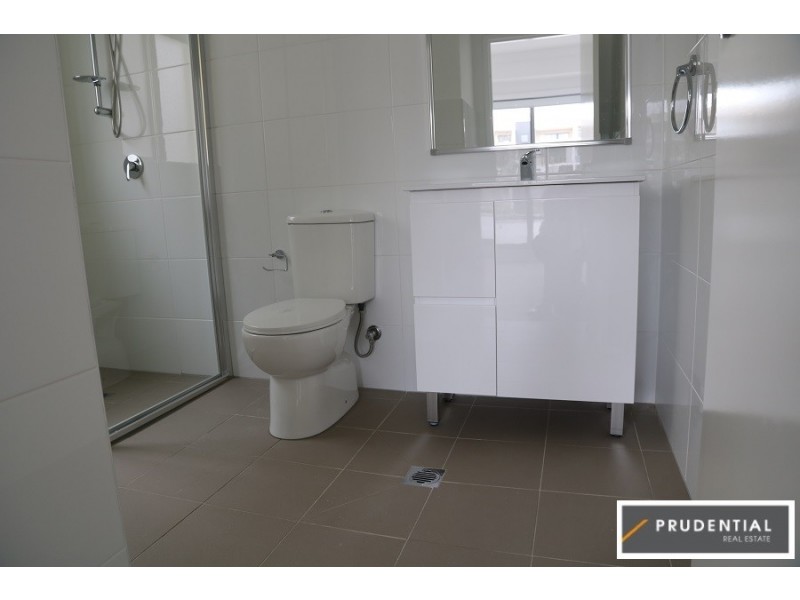 201/32 Chamberlain St, Campbelltown NSW 2560