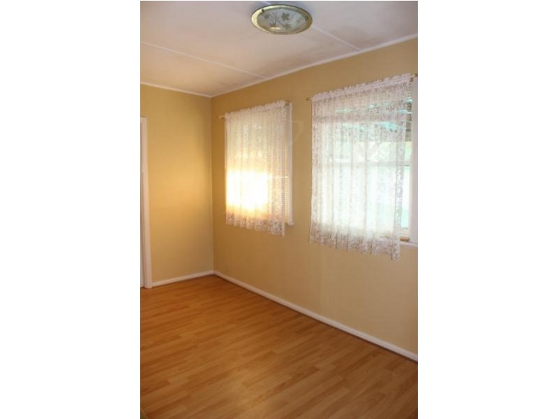 12 Richard Avenue, Campbelltown NSW 2560