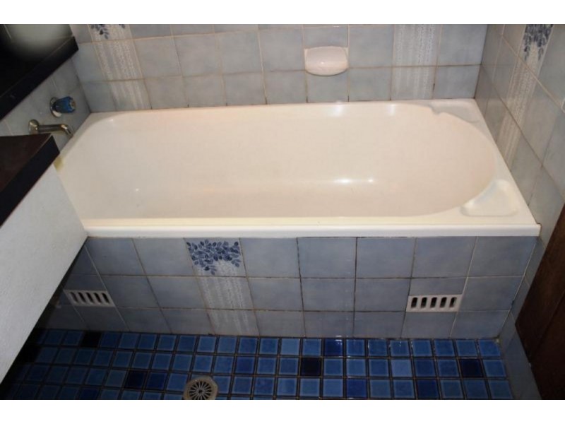 10 Crispsparkle Drive, Ambarvale NSW 2560