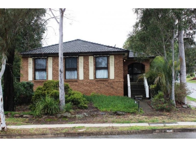 9 Midlothian Street, St Andrews NSW 2566