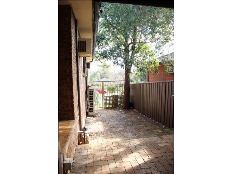 9 Midlothian Street, St Andrews NSW 2566