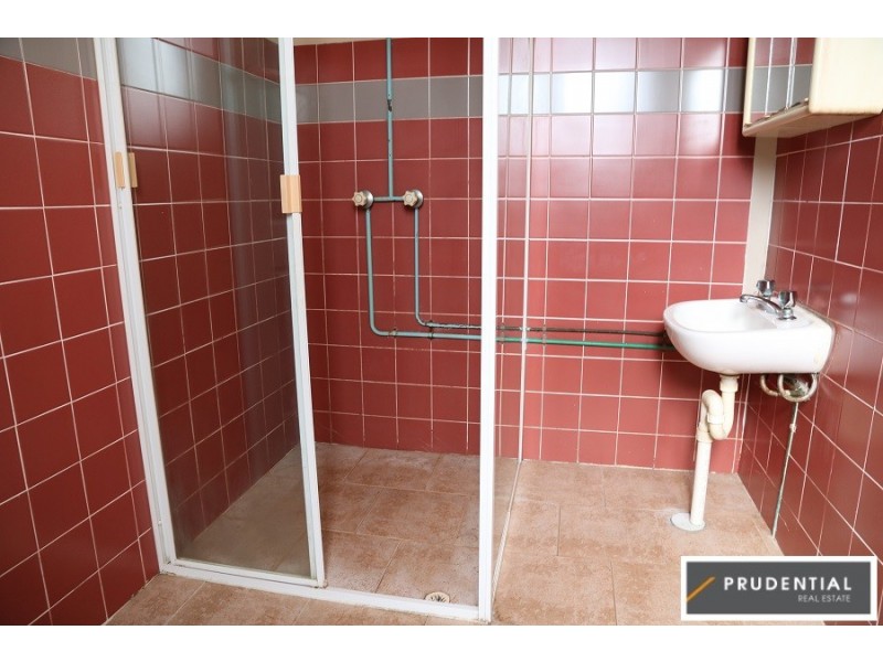 1/30 Middleton Rd, Leumeah NSW 2560