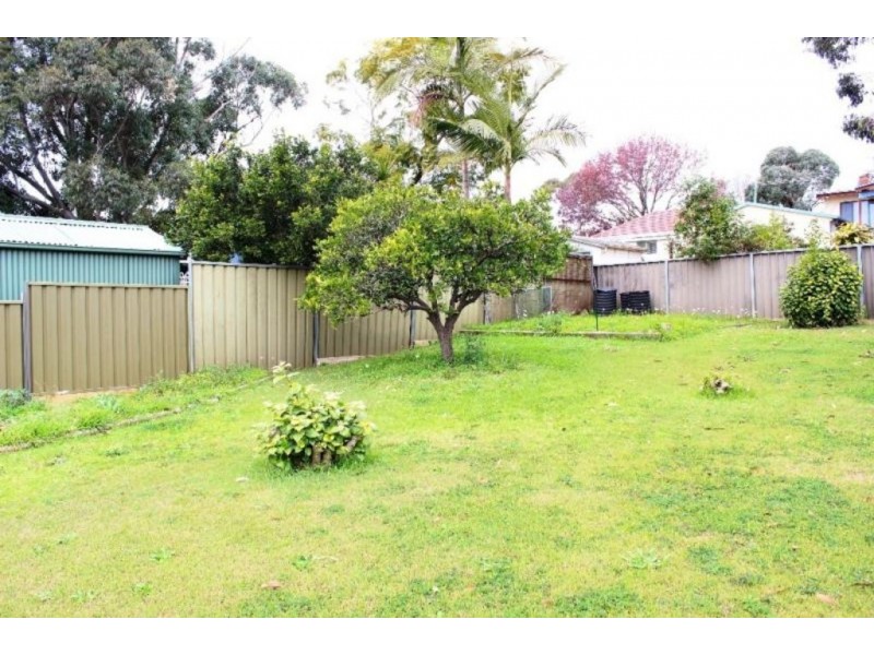 3 Ronald Street, Campbelltown NSW 2560