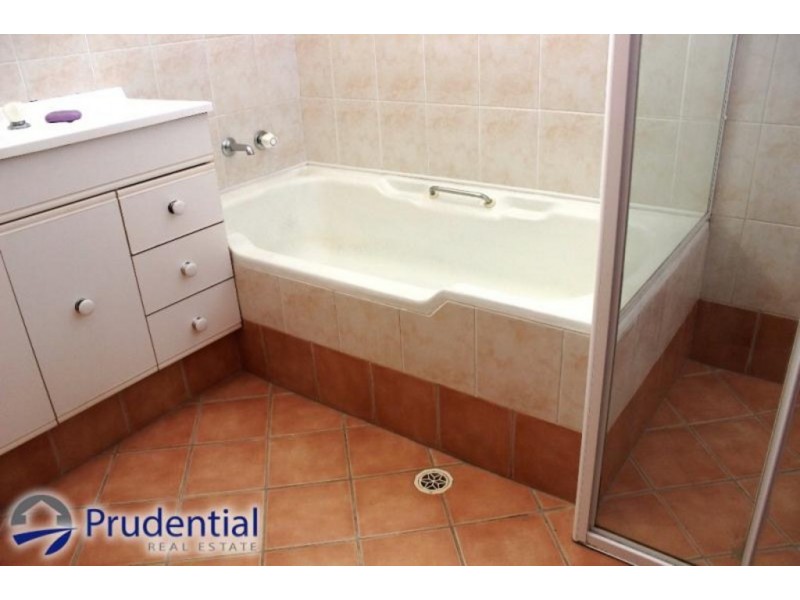 50 Rudd road, Leumeah NSW 2560