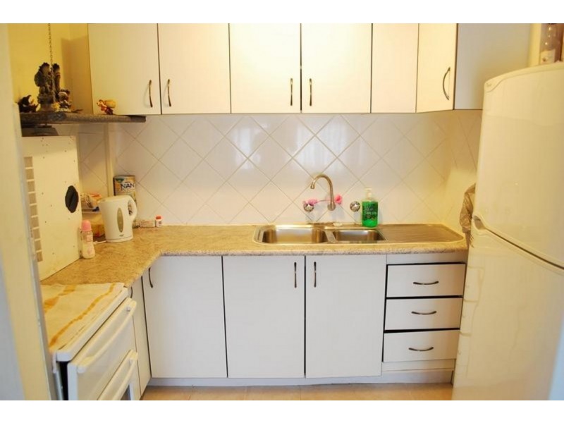 4/6 Reddall Street, Campbelltown NSW 2560