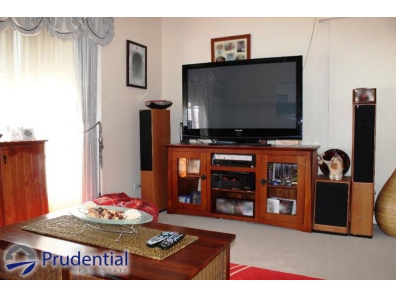 2 McDonnell Street, Raby NSW 2566