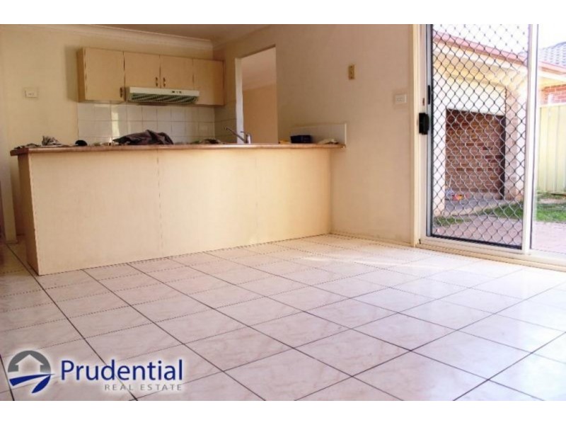 12 Edward Edgar Street, Minto NSW 2566